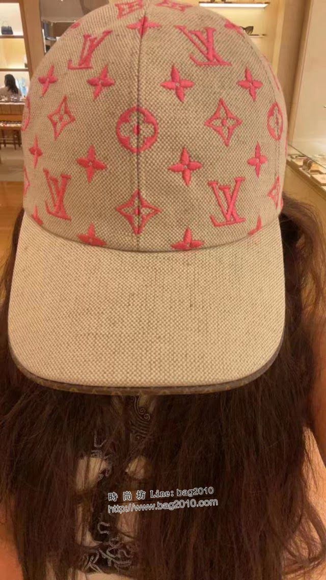 LV男女同款帽子 路易威登拼接刺繡款棒球帽  mm1656